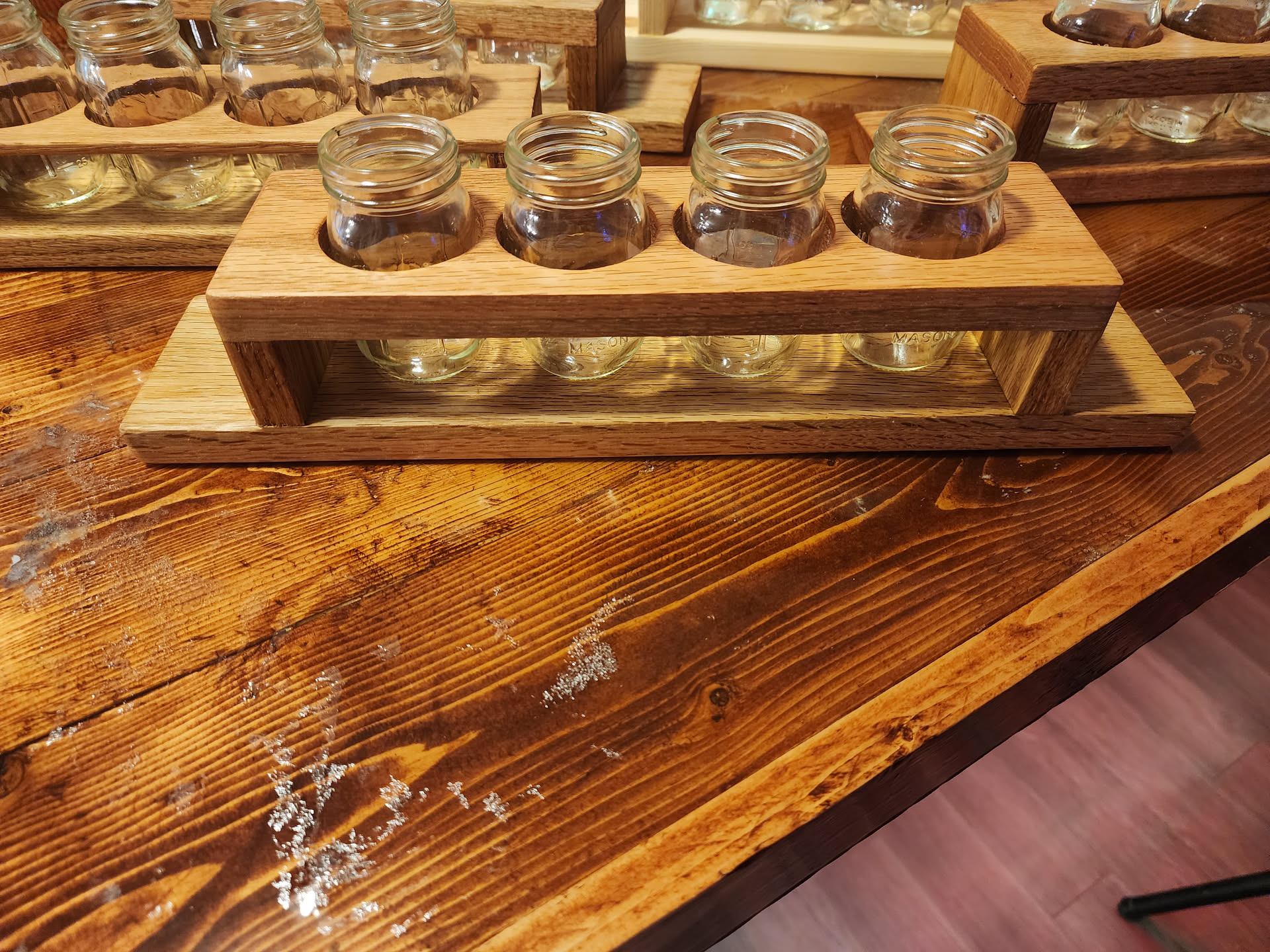 Oak beer flight with mini mason jars